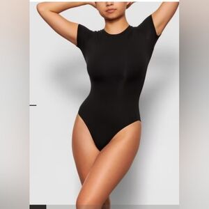 SKIMS Black Short Sleeve Bodysuit